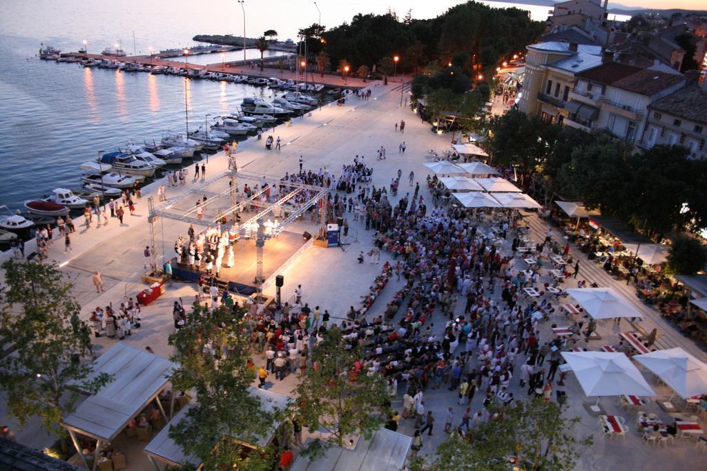 Apartmani Totic Crikvenica Exteriér fotografie